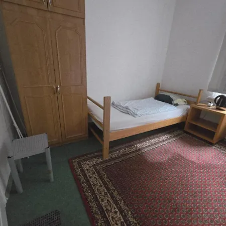 Hom Wawer Hostel *