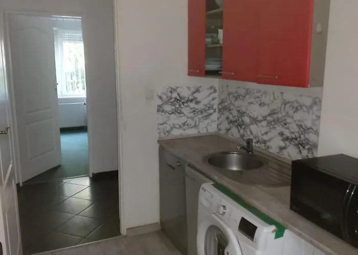 Hostel Hom Wawer Warszawa